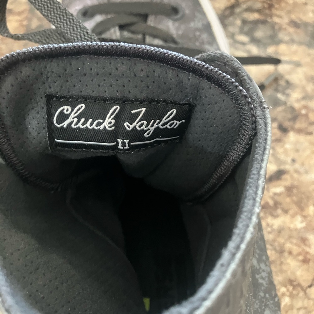 Converse All Star Hi Top Shoe - Picture 6 of 9